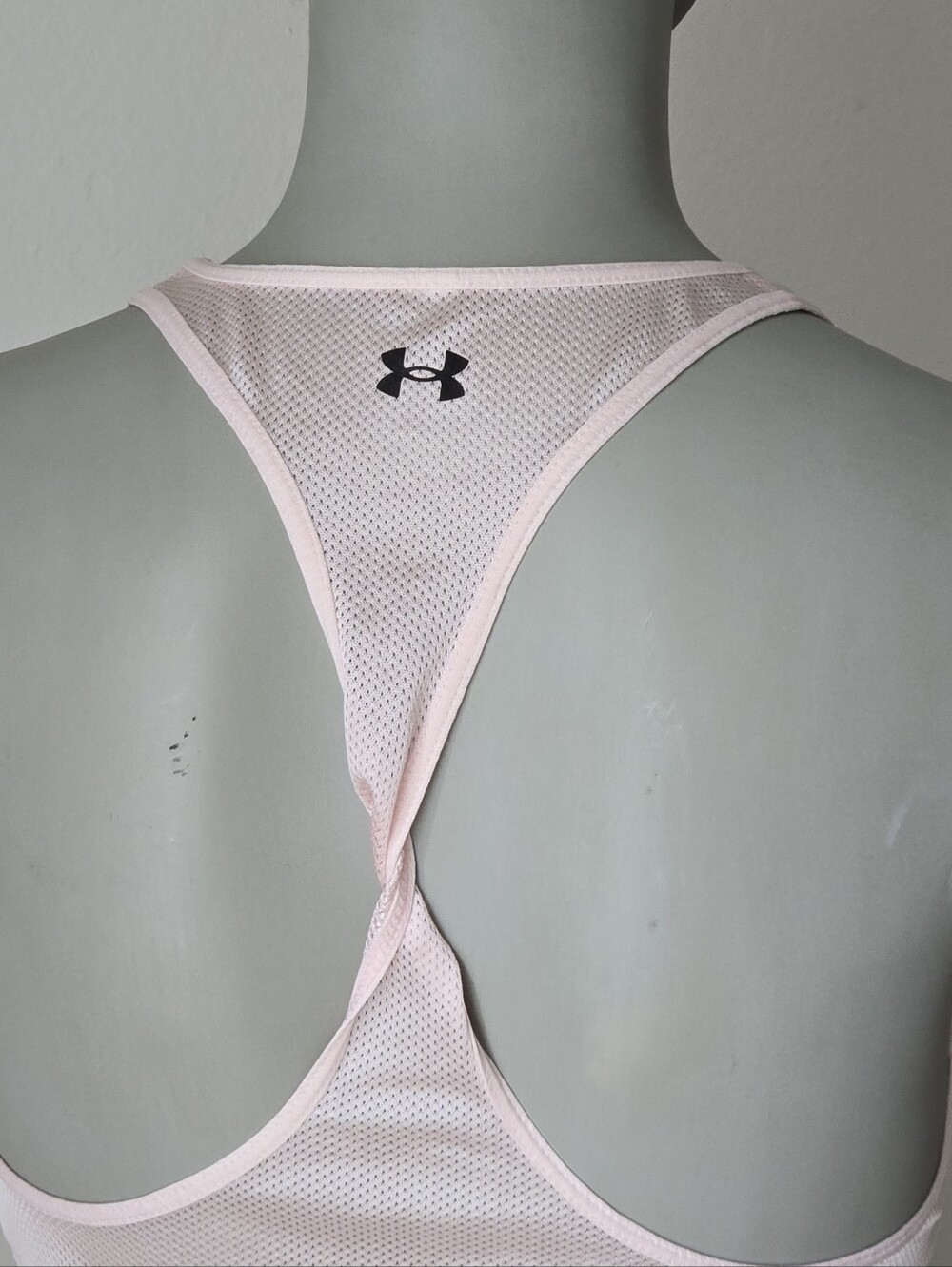 Under Armour  HeatGear Racerback Tank Top Pink Women's Small Athletic Workout